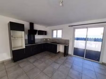 location maison à corcoué-sur-logne (44650) : à louer / 88m² corcoué-sur-logne