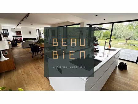 maison de luxe à vendre à genech