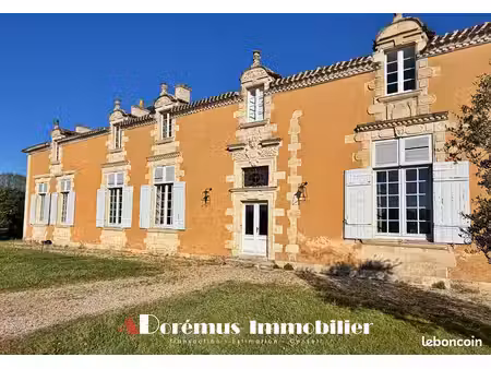 chateau 6 pièces 248 m²