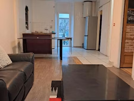 location meublée appartement 2 pièces 48 m² à grenoble (38000)  660 €