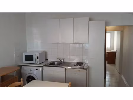 location meublée appartement 2 pièces 1 m² à nantes (44000)  680 €