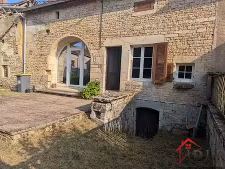 vente maison 4 pièces 200 m² à fouvent-saint-andoche (70600)  76 000 €