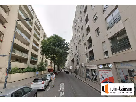 garage parking à louer villeurbanne