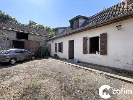 corps de ferme avec dépendances