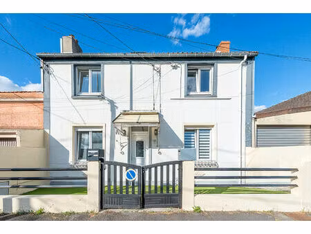 maison 5 pièce(s) 106 m2