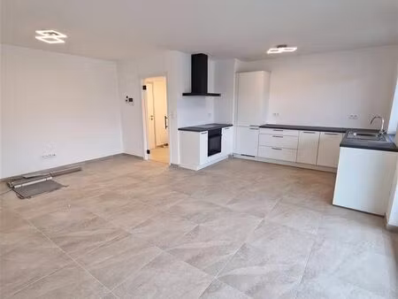 appartement à louer à rue émile windal 20 brugelette (vbe51412)
