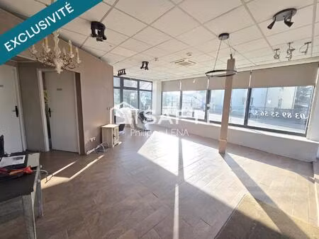 habitation + local pro (belle visibilité!)