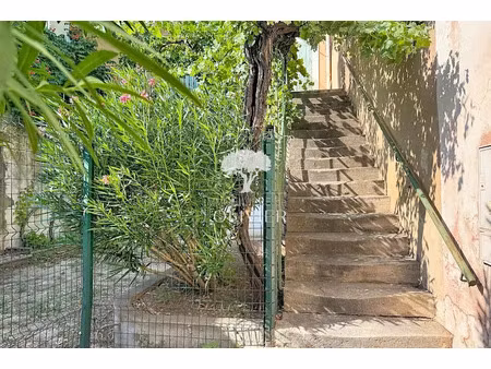 vente maison 10 pièces 642 m² à apt (84400)  476 500 €