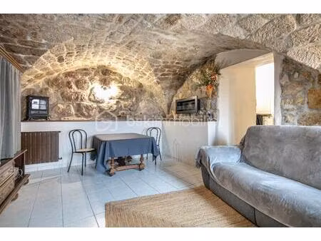 maison de 105 m² à burzet