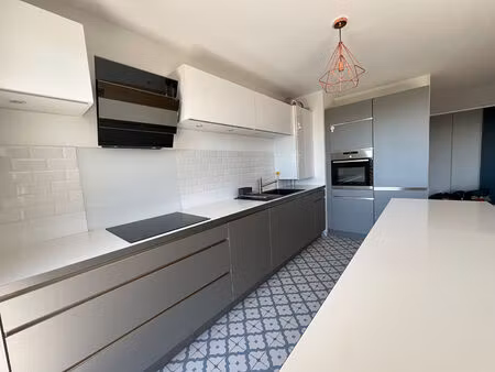 location appartement 4 pièces  85.00m²  yerres