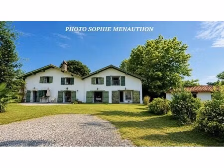 maison urt - 9 chambres - 402m²
