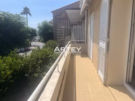 appartement 2 pieces - carqueiranne