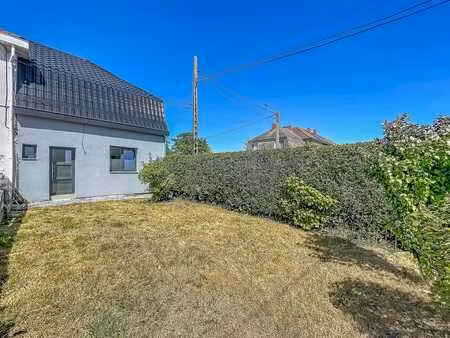 jolie maison 2 chambres avec jardin