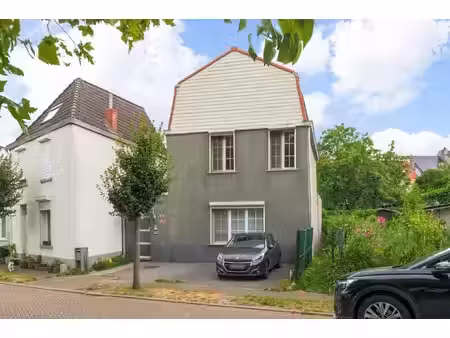 **sous option** maison de 3 chambres prête à emménager