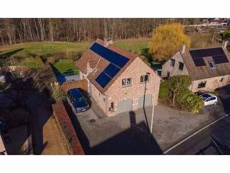 villa coup de coeur 5 chambres vue sur le bois classé