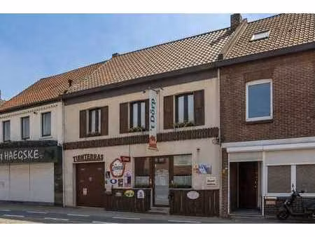 commerce avec appartement