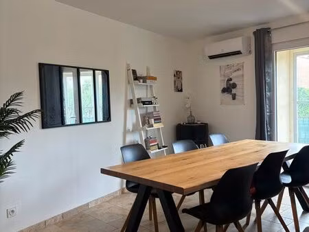 maison village