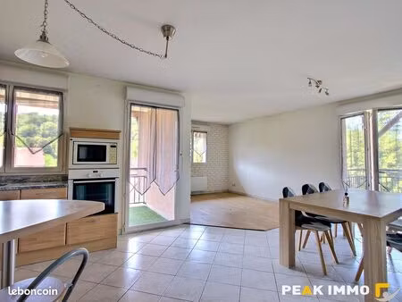 appartement 3 pièces 67 m²