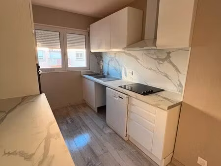 t3 rénové 66 m² – 2 chambres – parking + cave – chalon-sur-saône