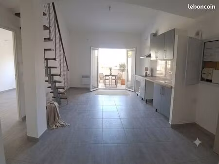 superbe t2 de 51 m² + mezzanine 18 m² & terrasse 14 80 m² – garéoult au calme