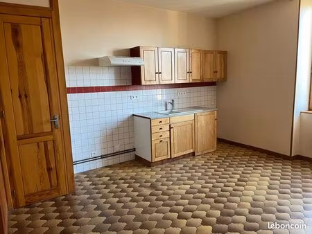 à louer belle appartement