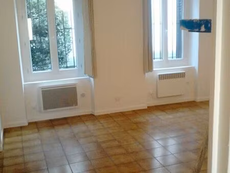 ? studio 30m² - plein centre d'ozoir-la-ferrière (77) ◊