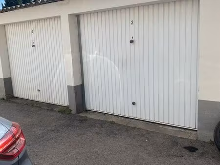 garage à louer route de sauve