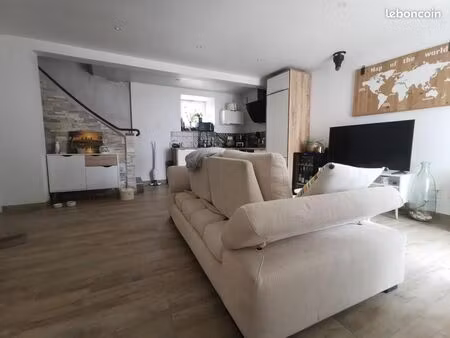 maison 2 pièces 60 m²