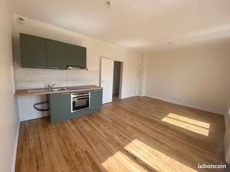 appartement 3 pièces 45 m²