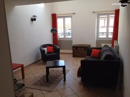particulier loue t3 de 77m2 a bourg de péage hypercentre