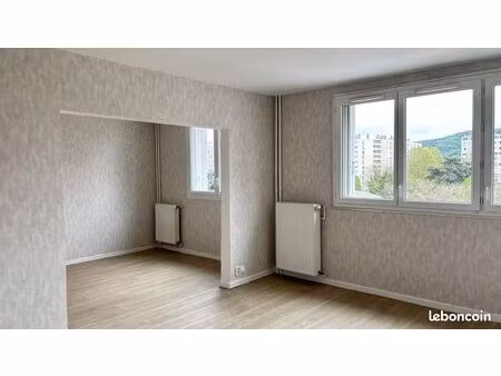 appartement 3 pièces 77 m²