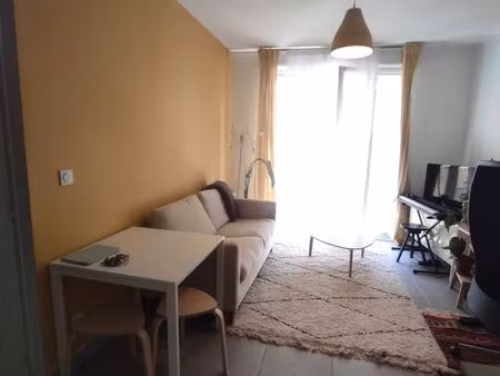 joli t2 meublé particulier 34 m2