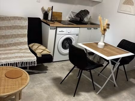 loue studio meublé