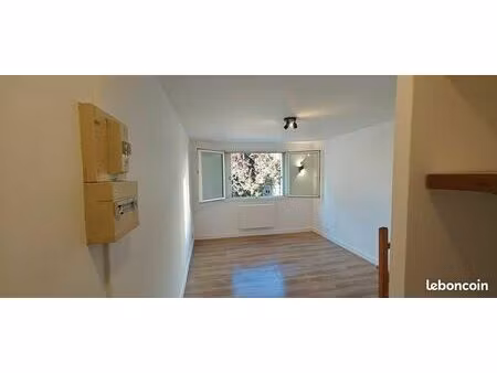 studio 1 pièce 19 m²