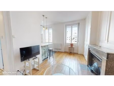 studio 1 pièce 34 m²