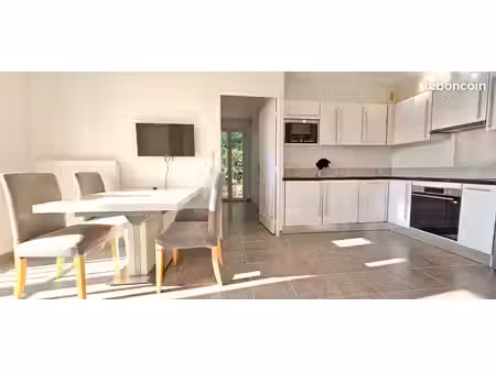proche sophia-antipolis t2 meublé bail mobilité ou étudiant