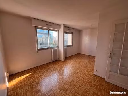 appartement 1 pièce 28 m²