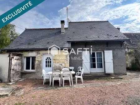 maison avec cuisine équipée  séjour et une chambre
