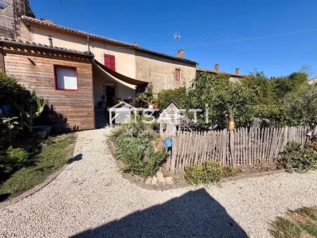 maison pleine de charme rénovée – cadre calme proche château