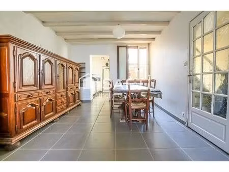 maison avec cour/patio à coudekerque-branche