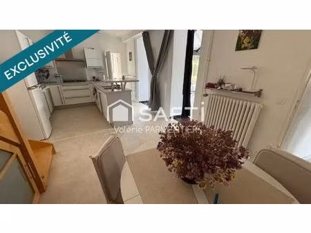 superbe longère de 166 m2 avec garage et dépendances