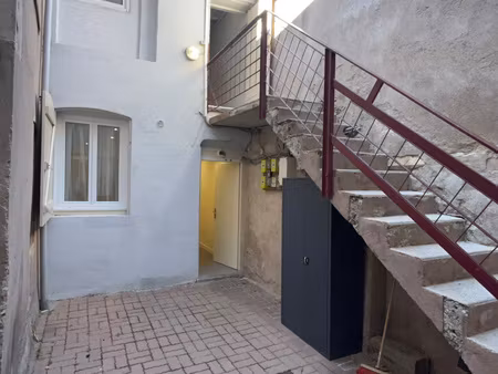batiment de 5 lots  au sein d'une copro
