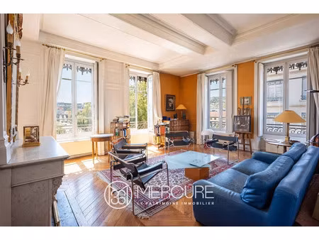 appartement de luxe à vendre dans le quartier perrache-le confluent