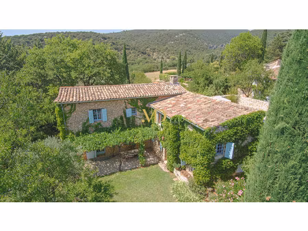 villa de luxe à vendre à villars
