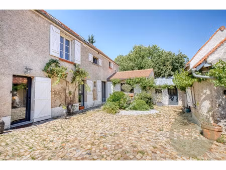 maison de luxe à vendre à jouars-pontchartrain