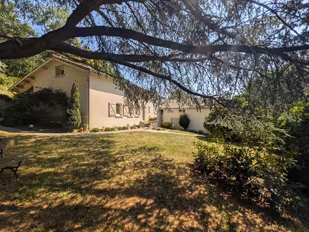 maison de luxe à vendre à les côtes-d'arey