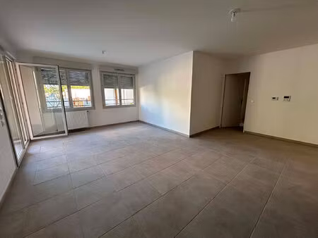 appartement amberieu en bugey 3 pièce(s) 67.55 m2