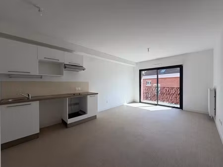 location appartement 2 pièces 40.56 m² à valenciennes (59300)  690 €