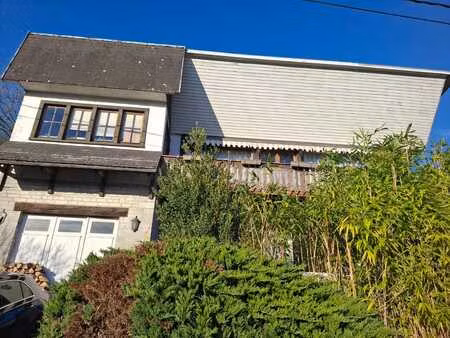 maison de caractère  180 m² bâtis  terrasse plein sud