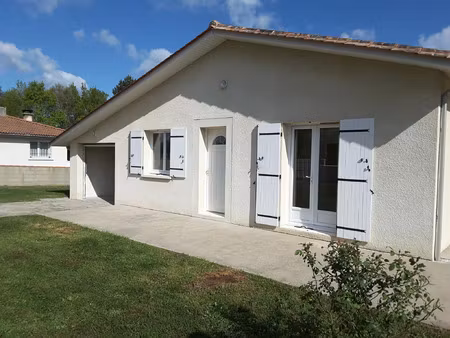 location maison 4 pièces 100 m² à izon (33450)